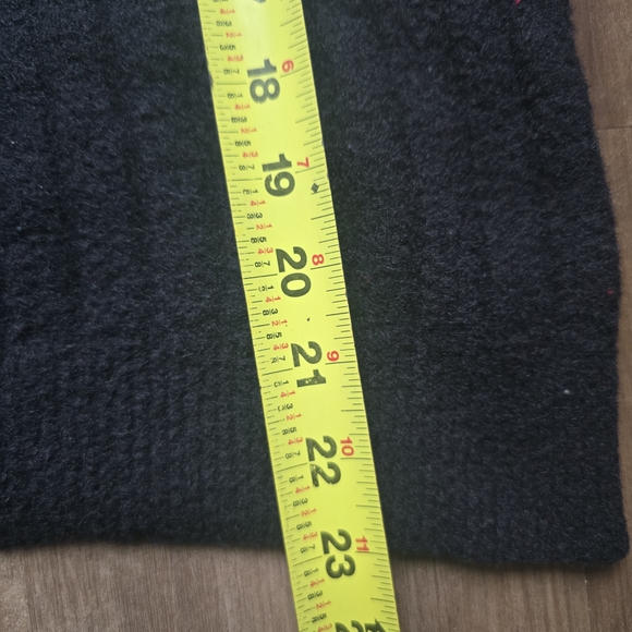 Aerie Buttercream Black Ribbed Crewneck Sweater - Picture 7 of 9